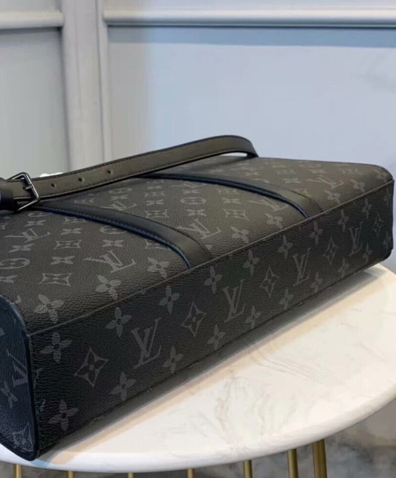 Louis Vuitton Sac Plat Horizontal Zippe M45265  Black